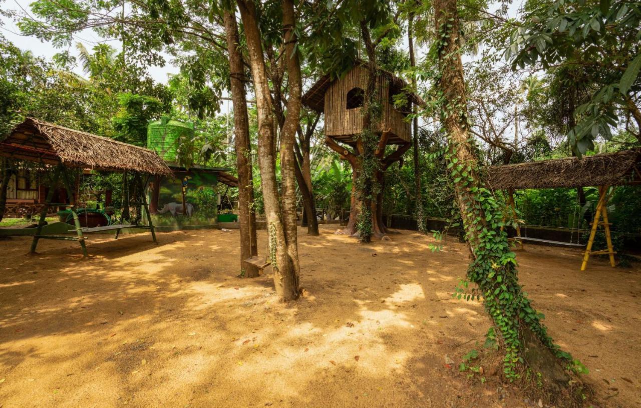 Neelambari Resorts Urakam Exterior foto